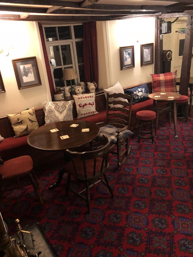 The Crown Inn Wentnor Bagian luar foto